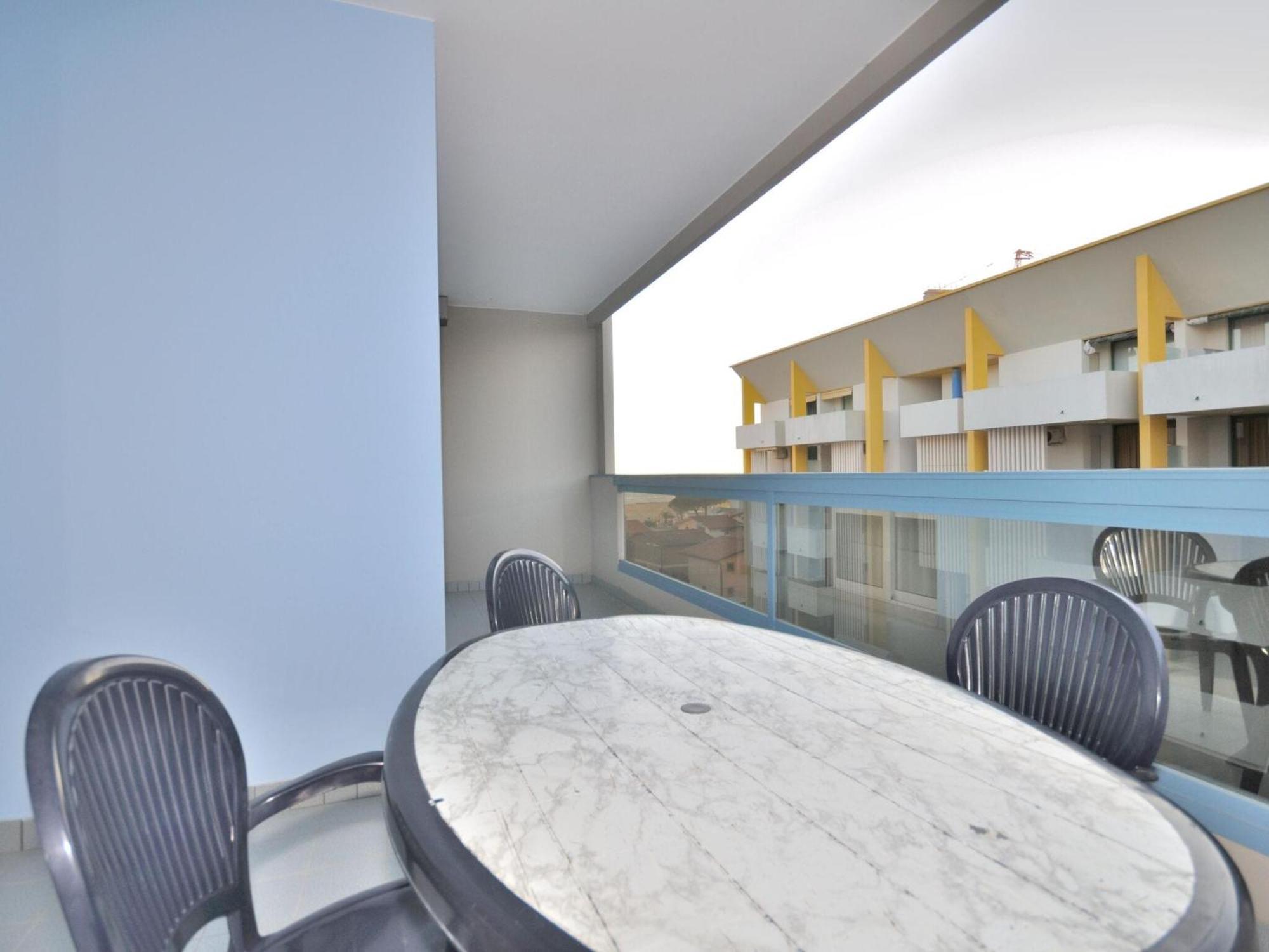 Apartment In Bibione Spiaggia Near The Beach エクステリア 写真
